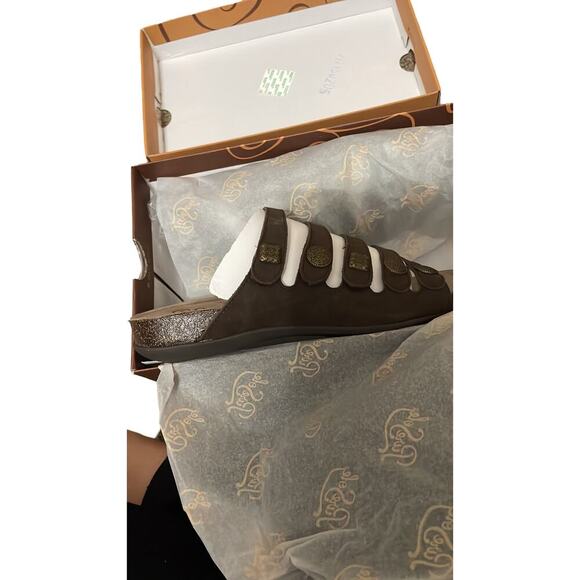 Pure Sole Mesa Dark Brown Sandal NWT 9W - Picture 3 of 8